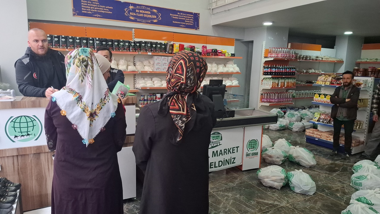 Van Umut Kervanı Yardımlar (6)