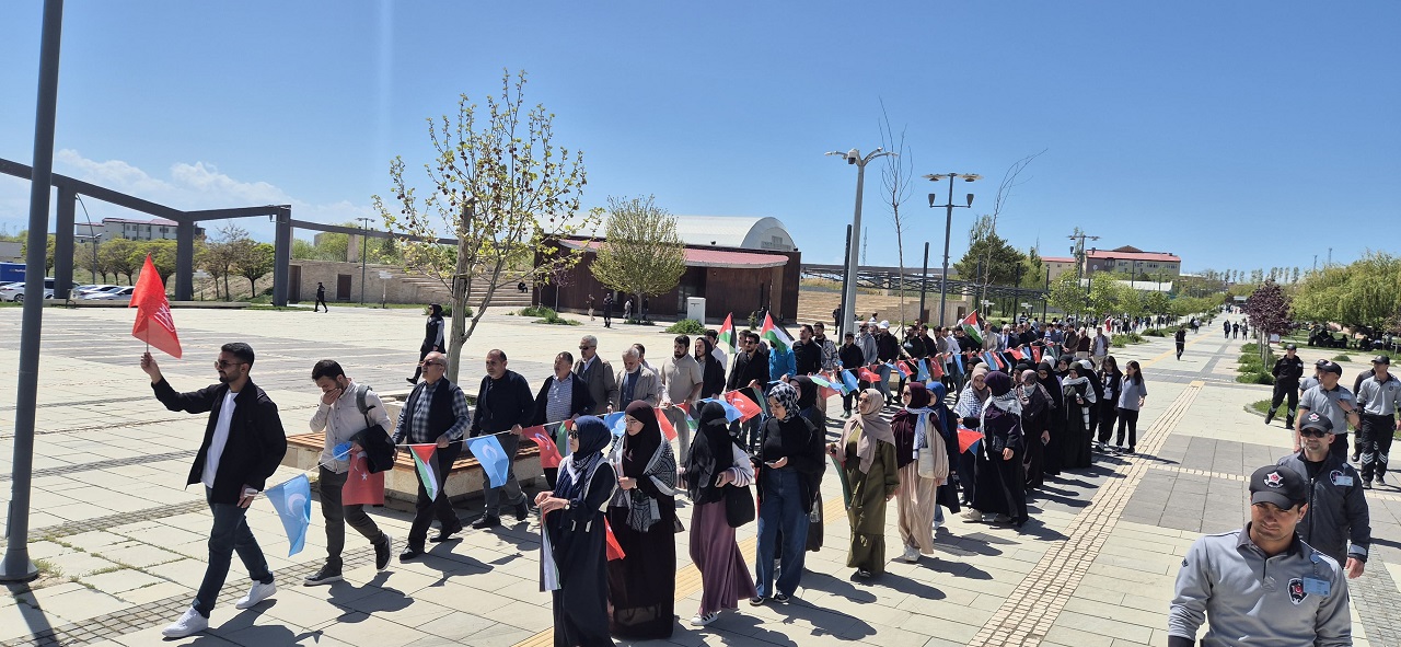 Van Yyü Filistin Yürüyüşü El Ele (2)