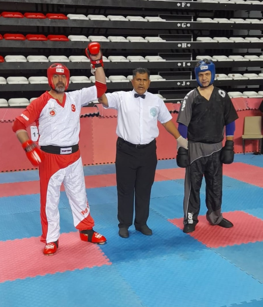Vanlı Naif Akkuş Kick Boks (2)