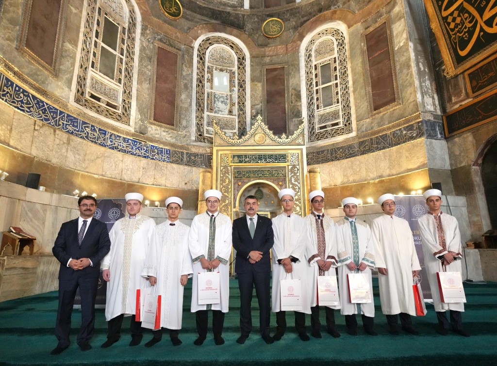 Vanlı Öğrenci Hutbe Yarışması (1)