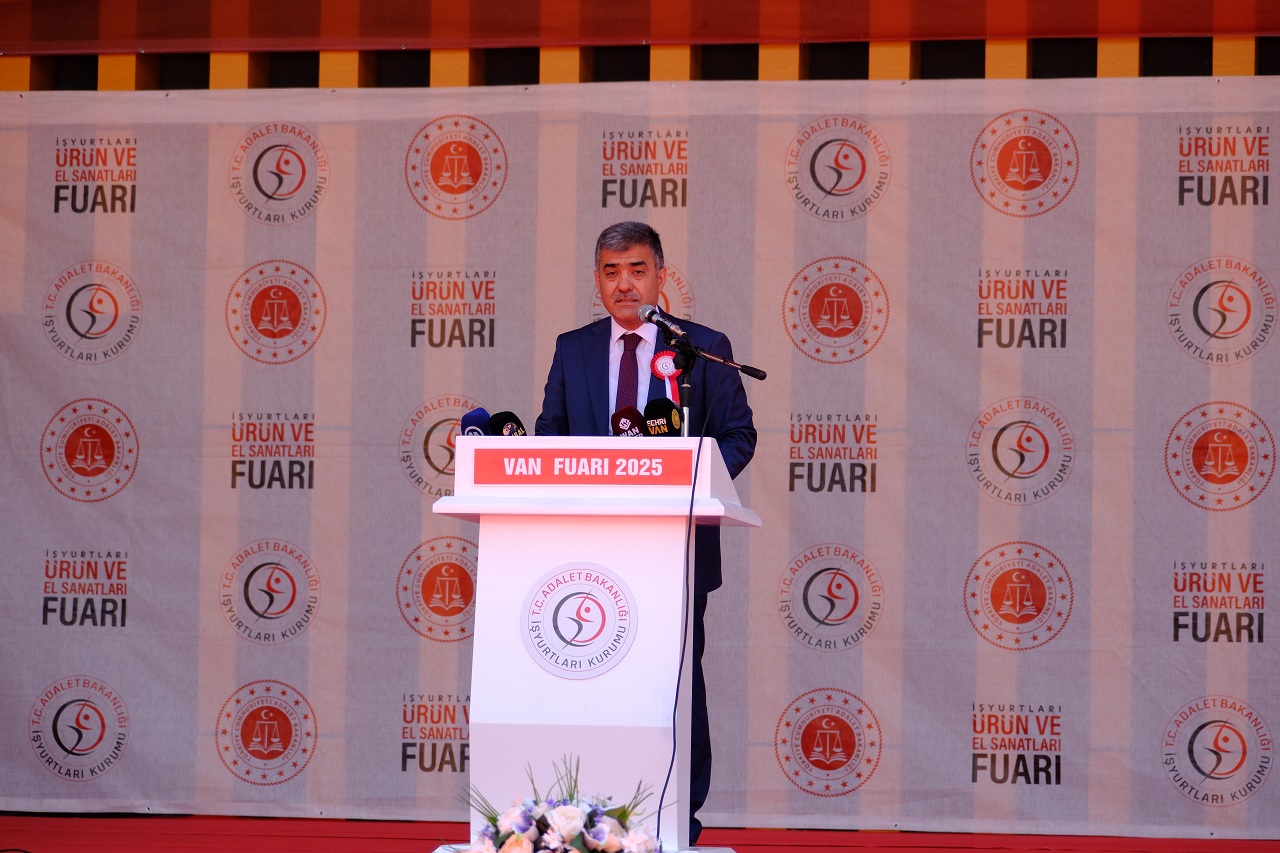İşyurtları Kurumu Başkanı Hüsnü Gezginci