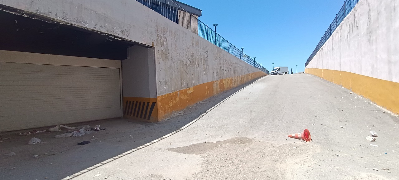 Van Ipekyolu Millet Bahçesi Otoparkı (2)