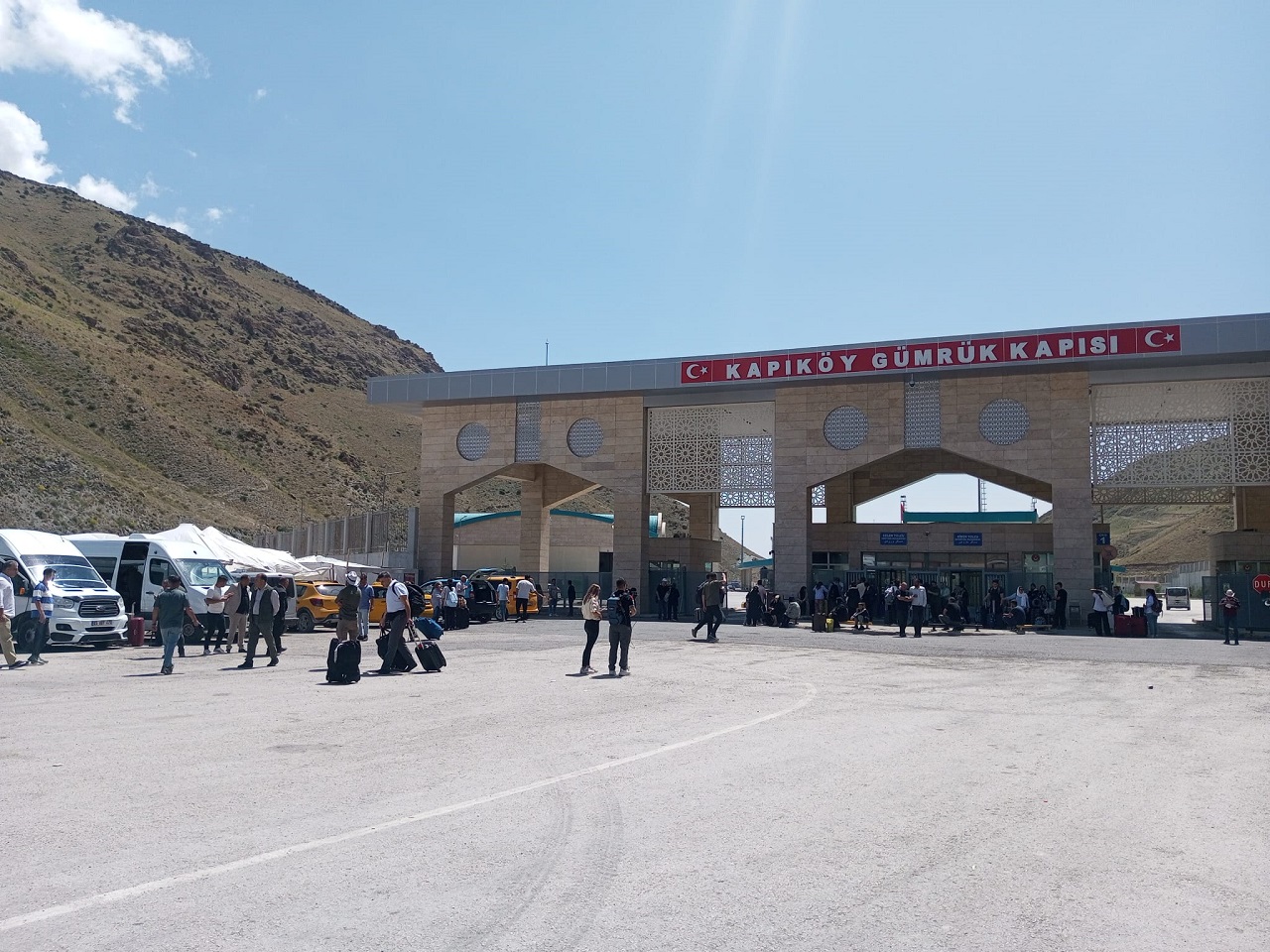 Van Kapıköy Sınır Kapısı (2)