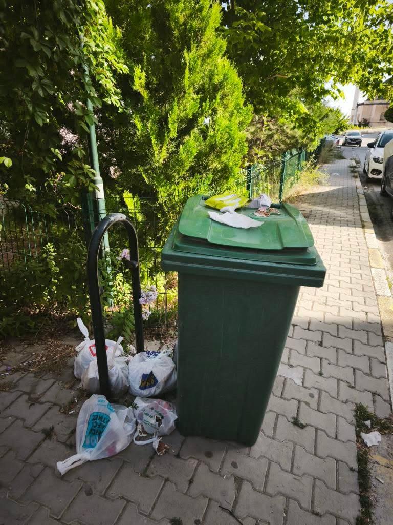 Edremit Toki Çöp Sorunu (1)