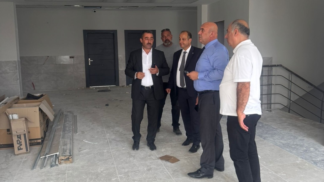 Okul Inşaatı (1)