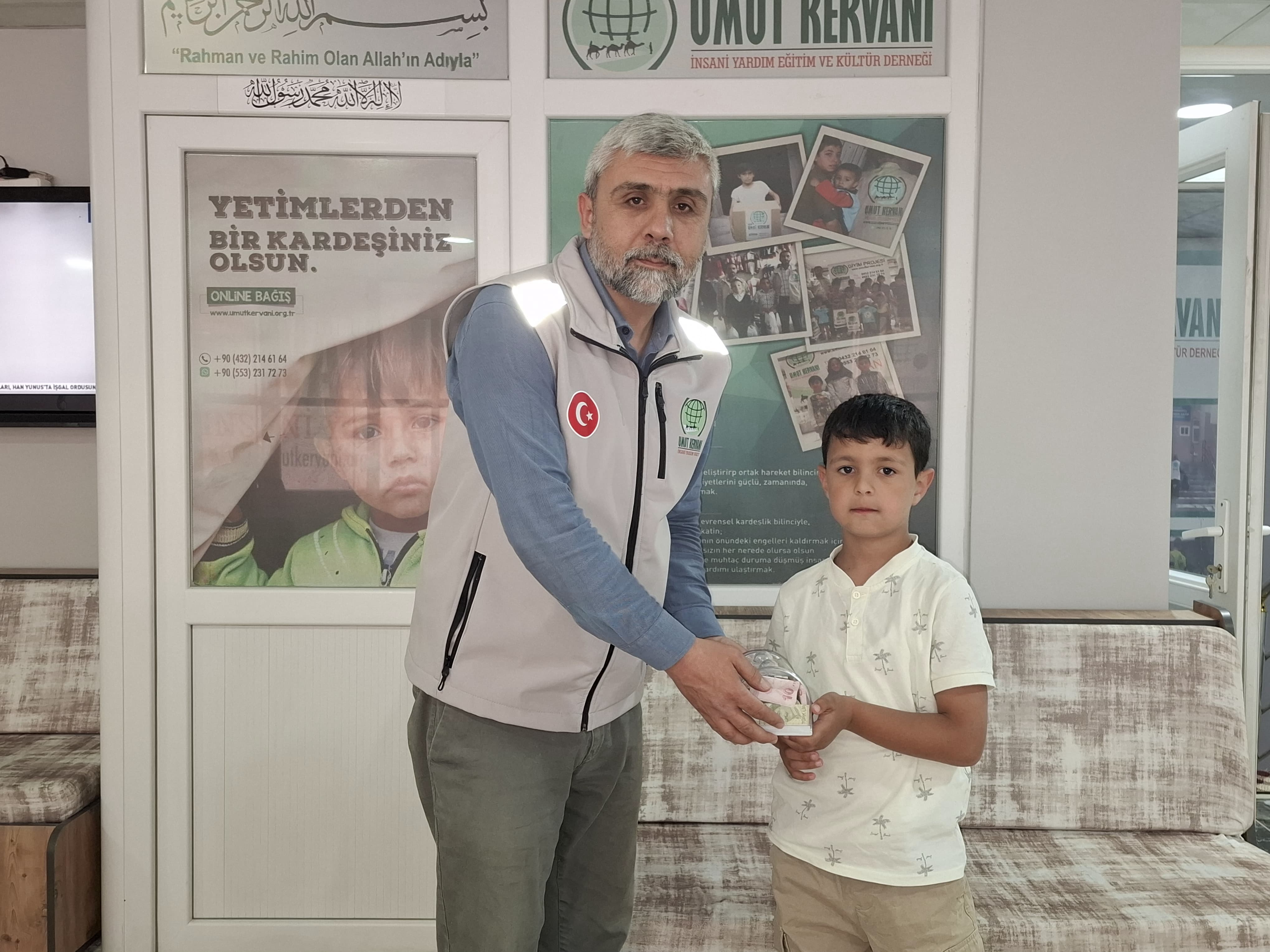 Umut Kervanı Bağış (2)