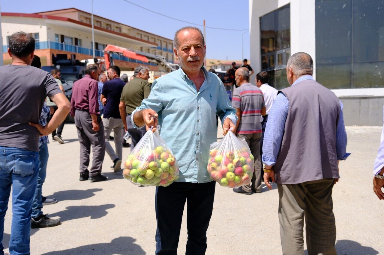 Van Dsi Eylemi Kuru Elmalar (4)