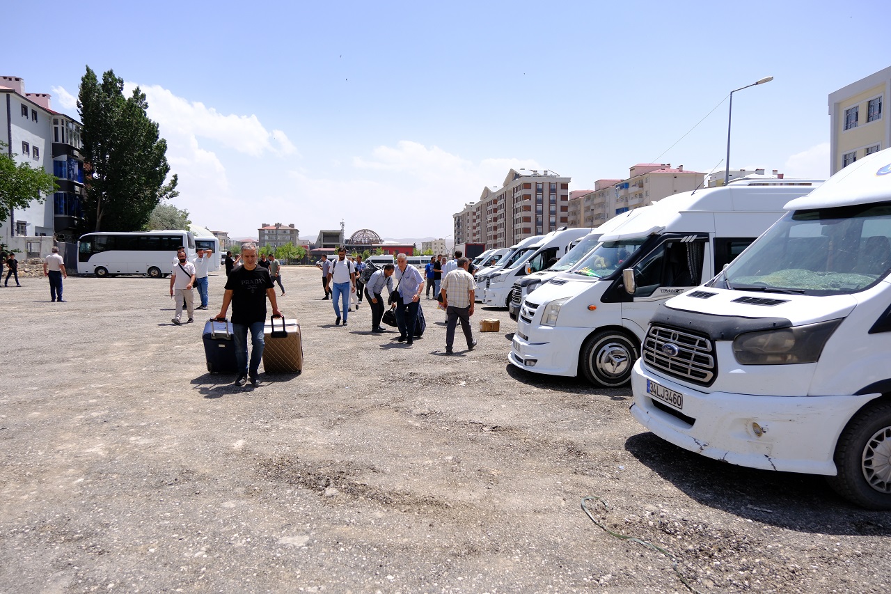 Van Minibüs Sorunu (6)