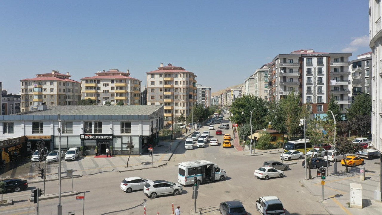 Altaylı Caddesi-1