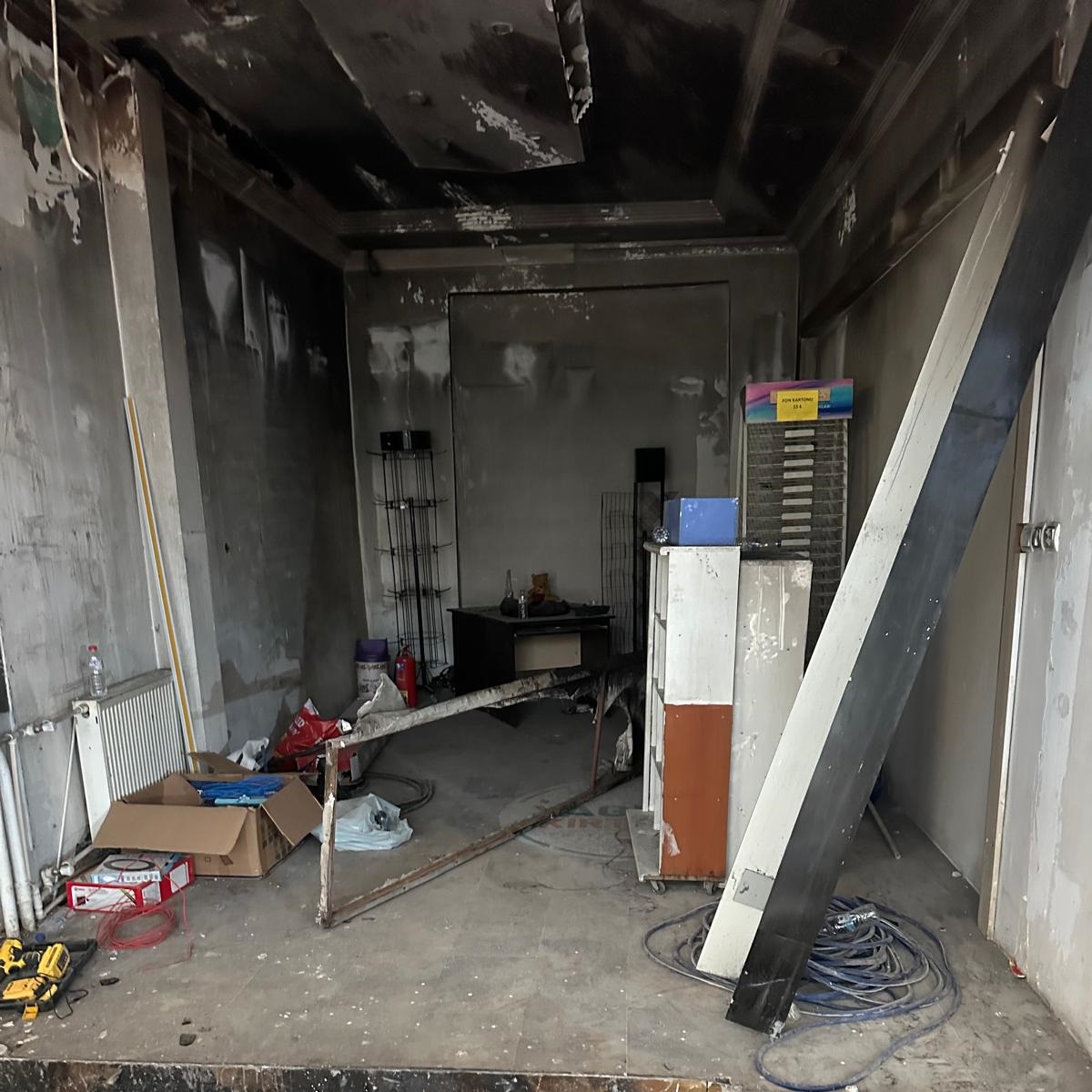 Hüda Par Ova Iş Merkezi Yangın (1)
