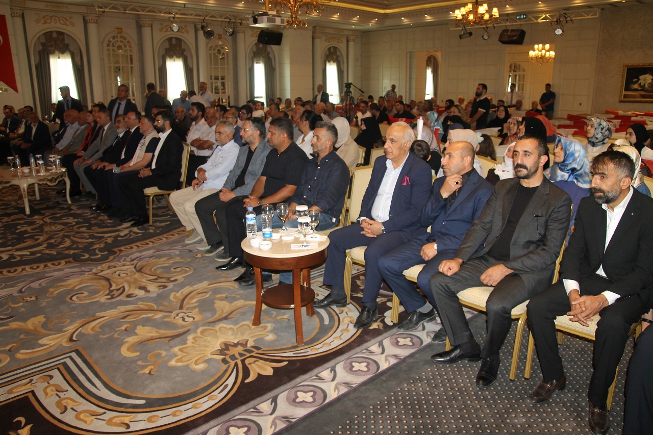 Saadet Van Il Kongresi (8)