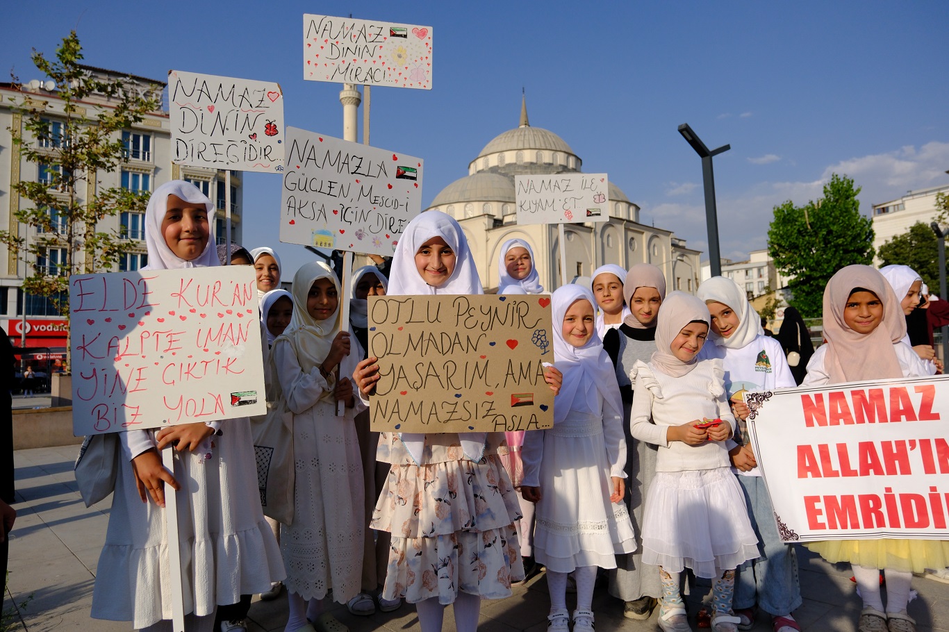 Van Hayat Namazla Güzeldir 2025 (20)