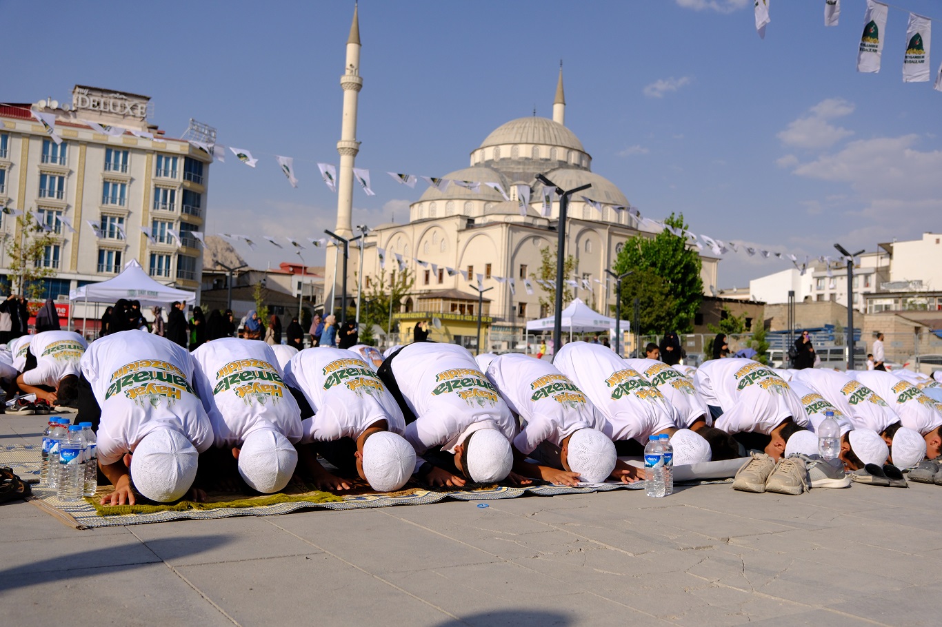 Van Hayat Namazla Güzeldir 2025 (32)