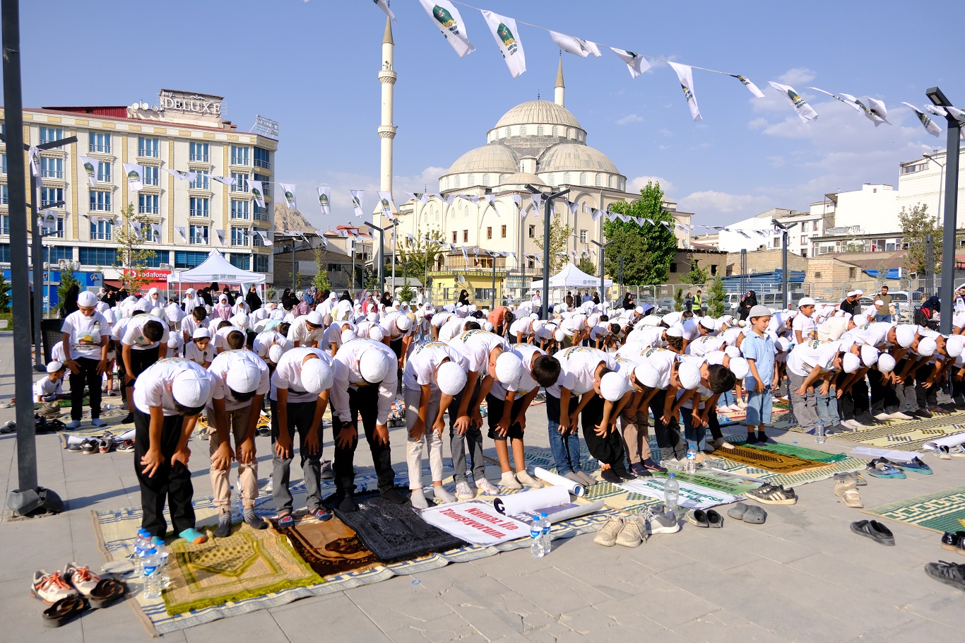 Van Hayat Namazla Güzeldir 2025 (34)
