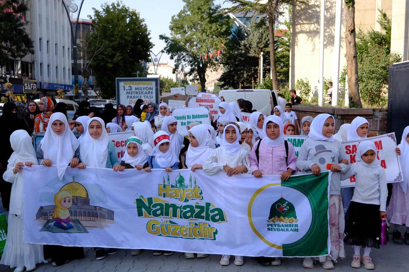 Van Hayat Namazla Güzeldir 2025 (6)