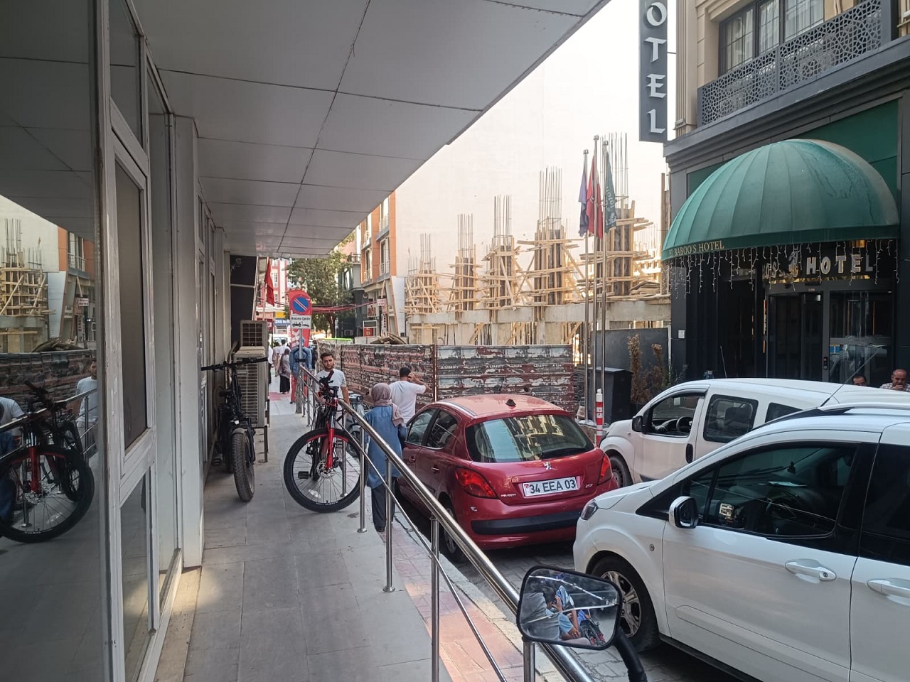 Van Ipekyolu Yol Işgali (1)