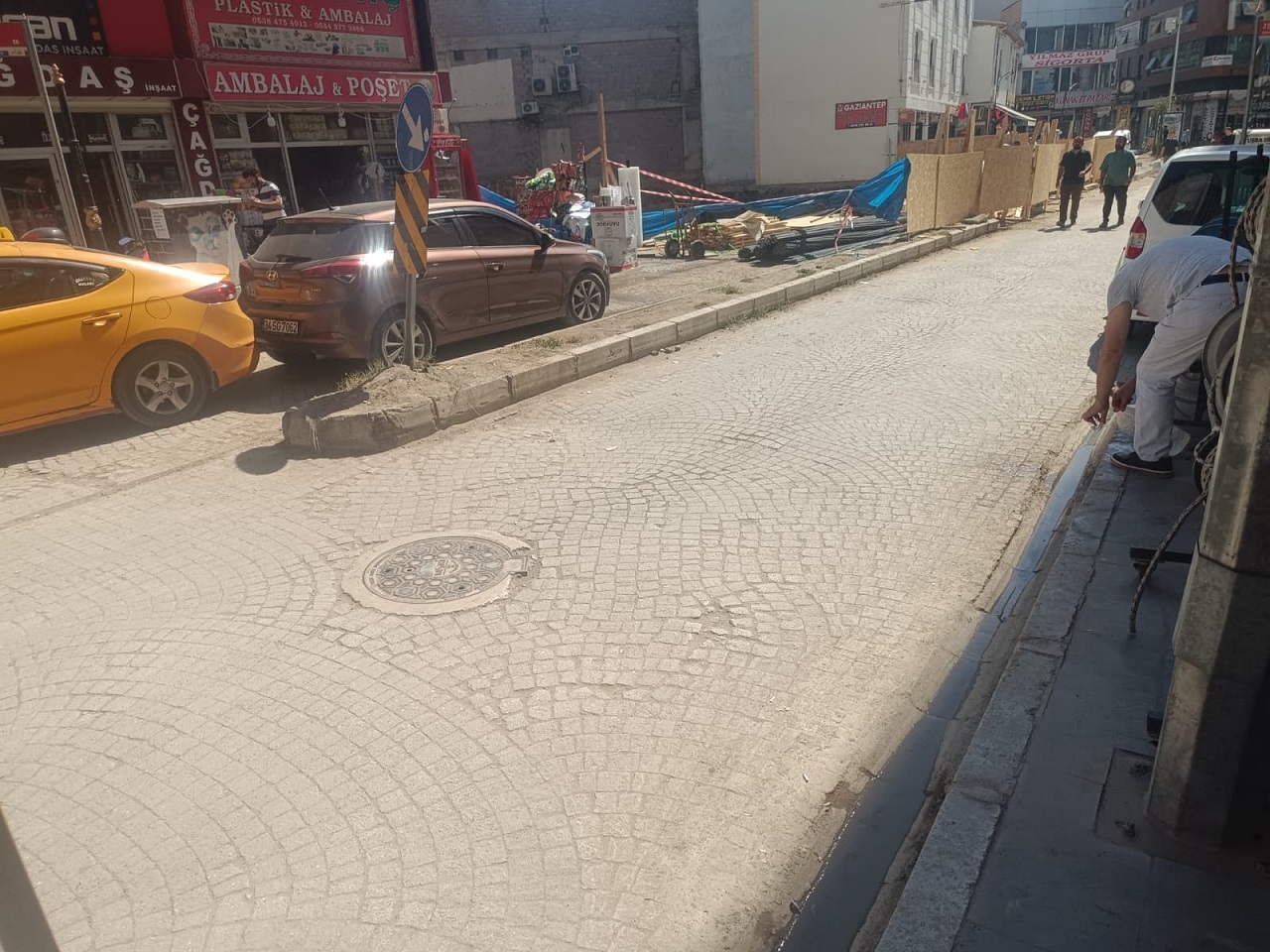 Van Ipekyolu Yol Işgali (4)