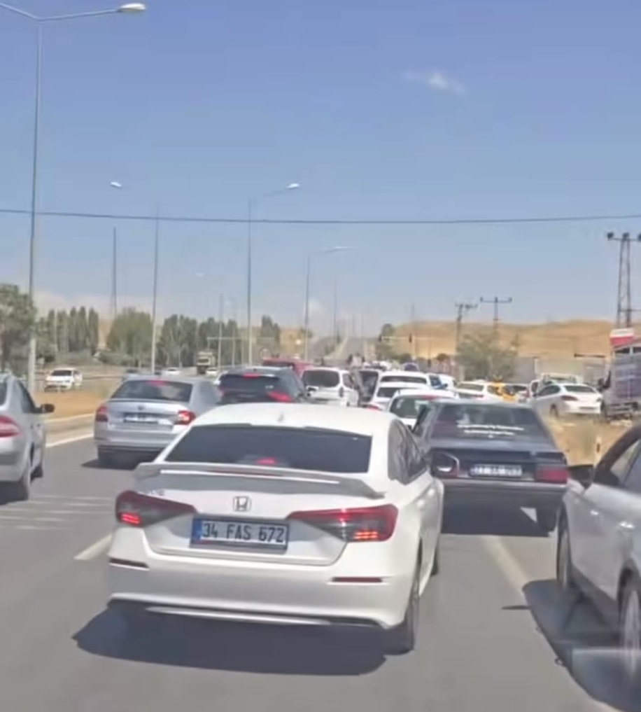 Van Trafik Kazası Tuşba (2)