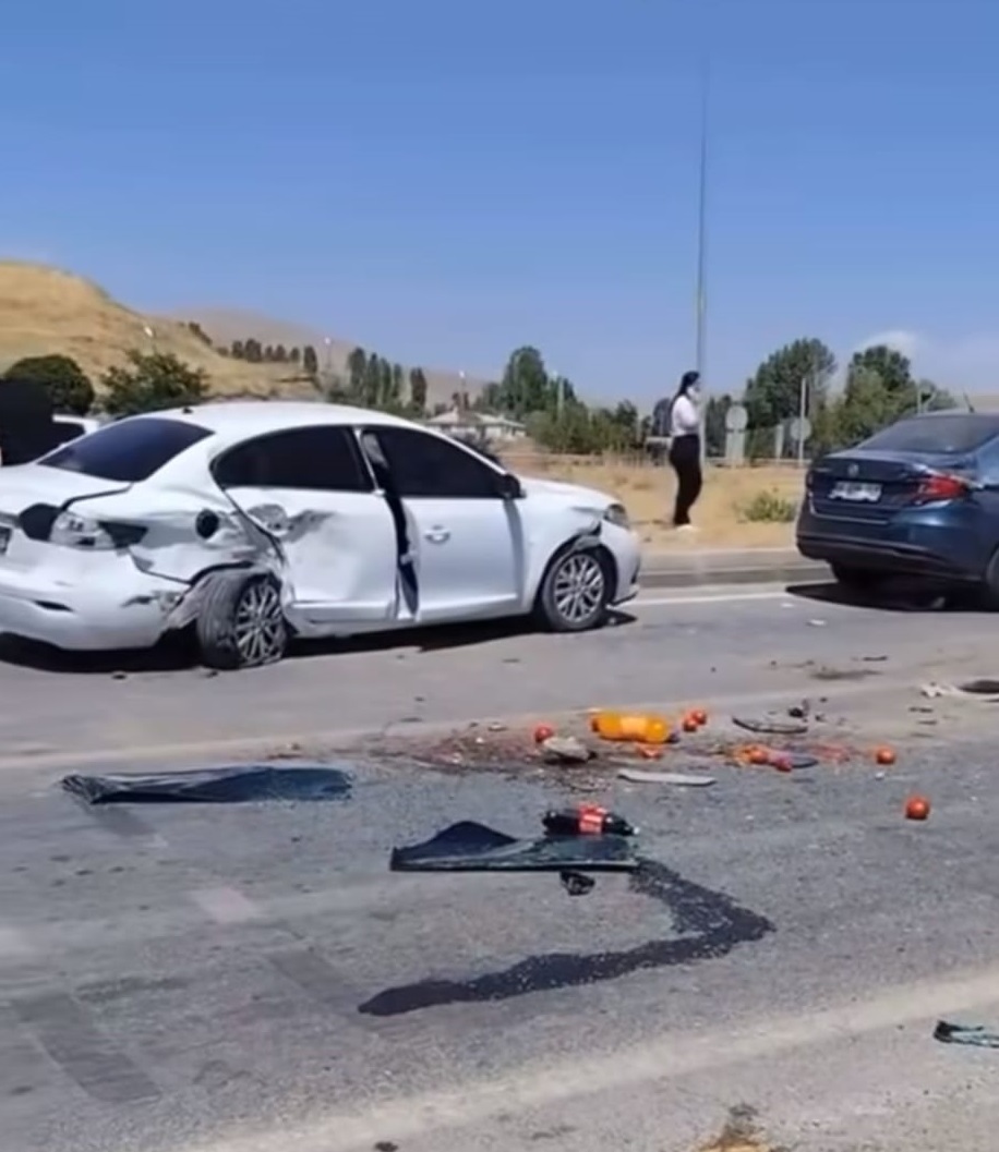 Van Trafik Kazası Tuşba (3)