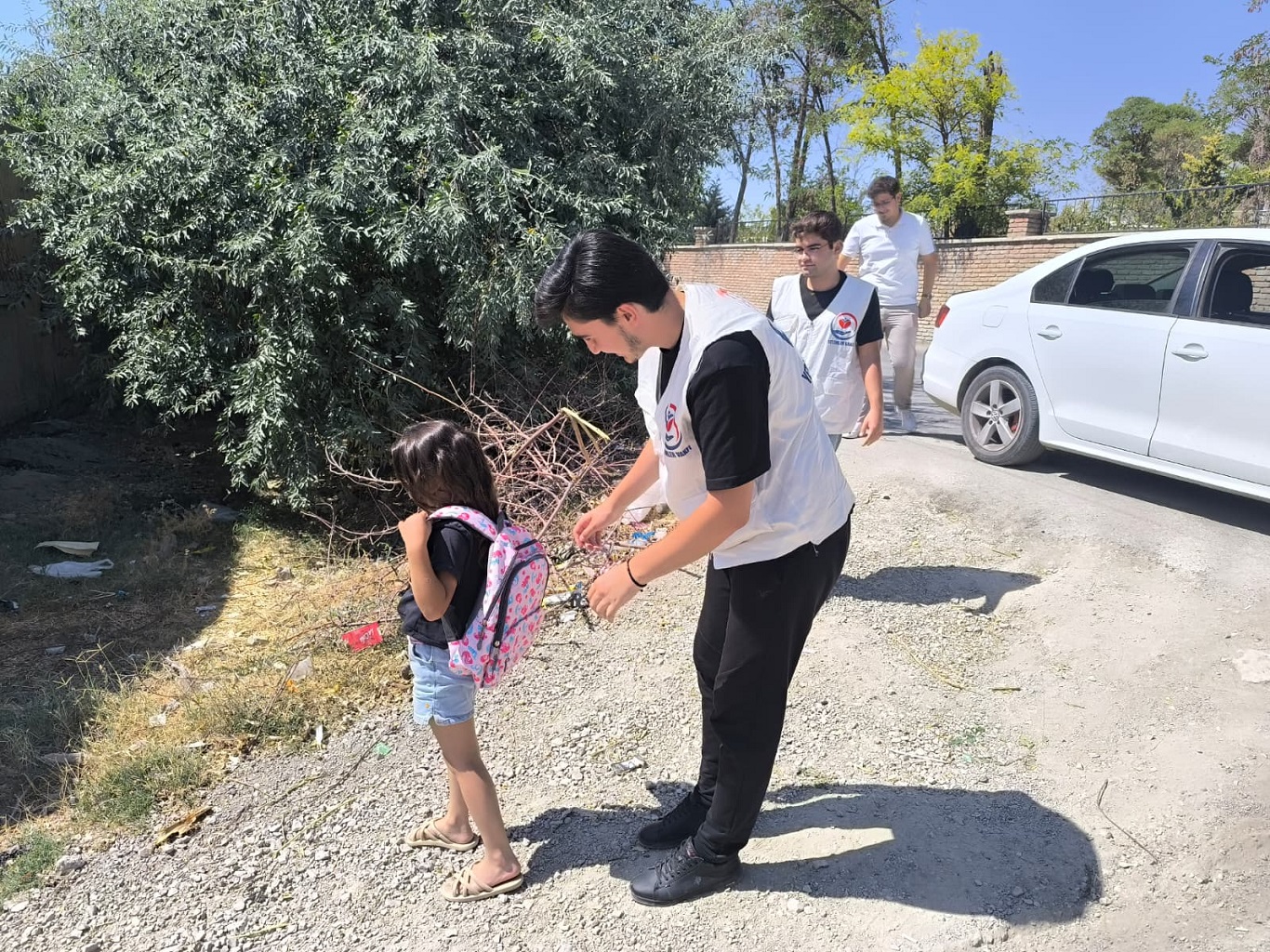 Yetimler Vakfı Kırtasiye Yardımı Van (4)