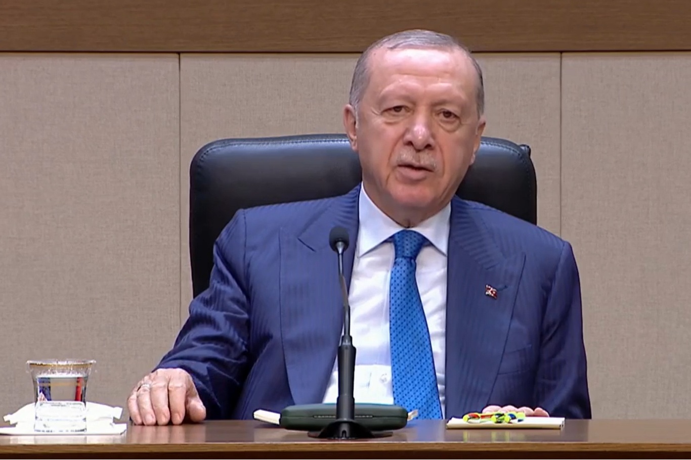 Cumhurbaşkanı Erdoğan'dan, Özel'in