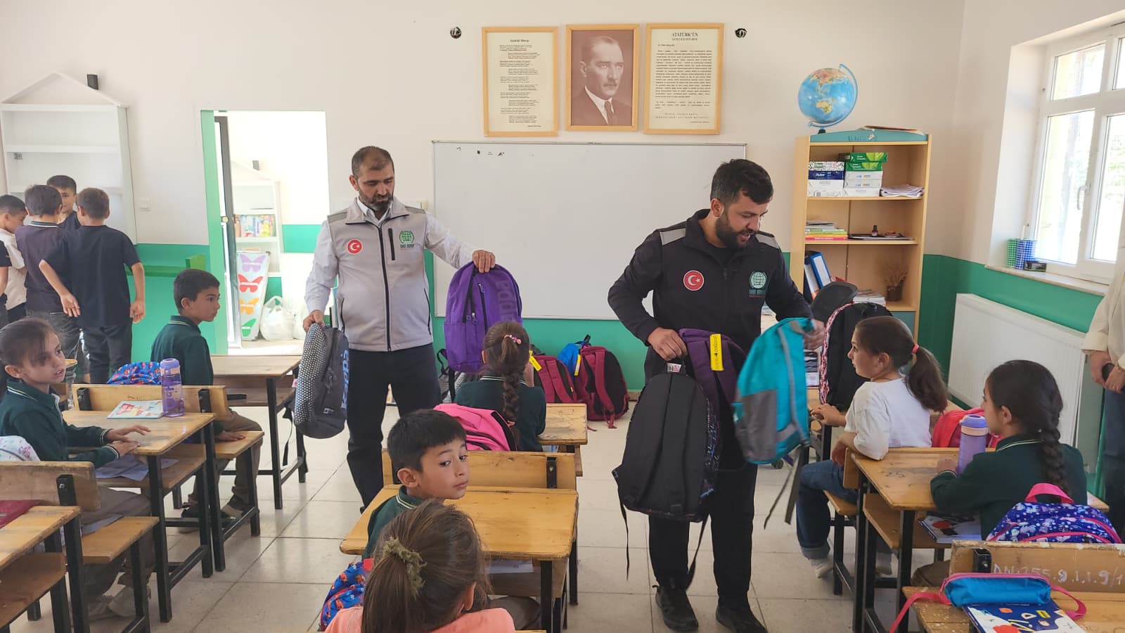 Van Kırtasiye Yardımı (1)