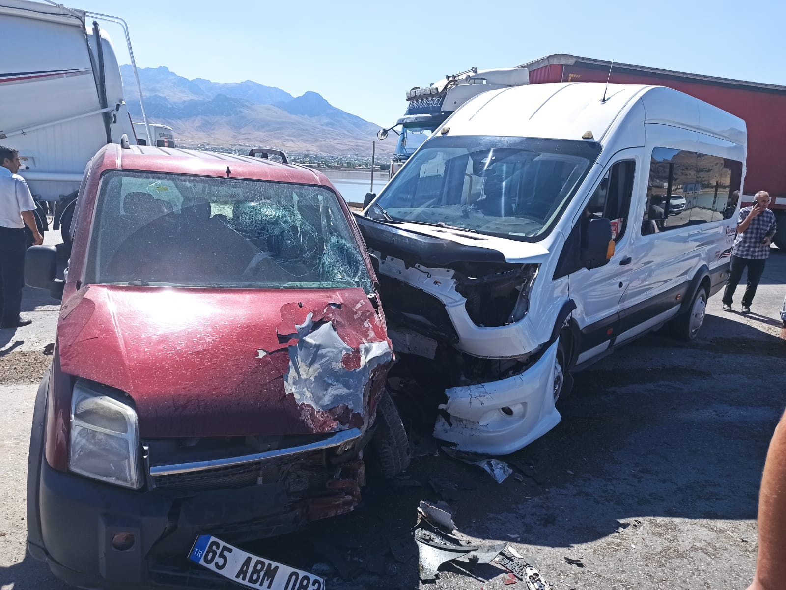 Van Trafik Kazası (2)-1