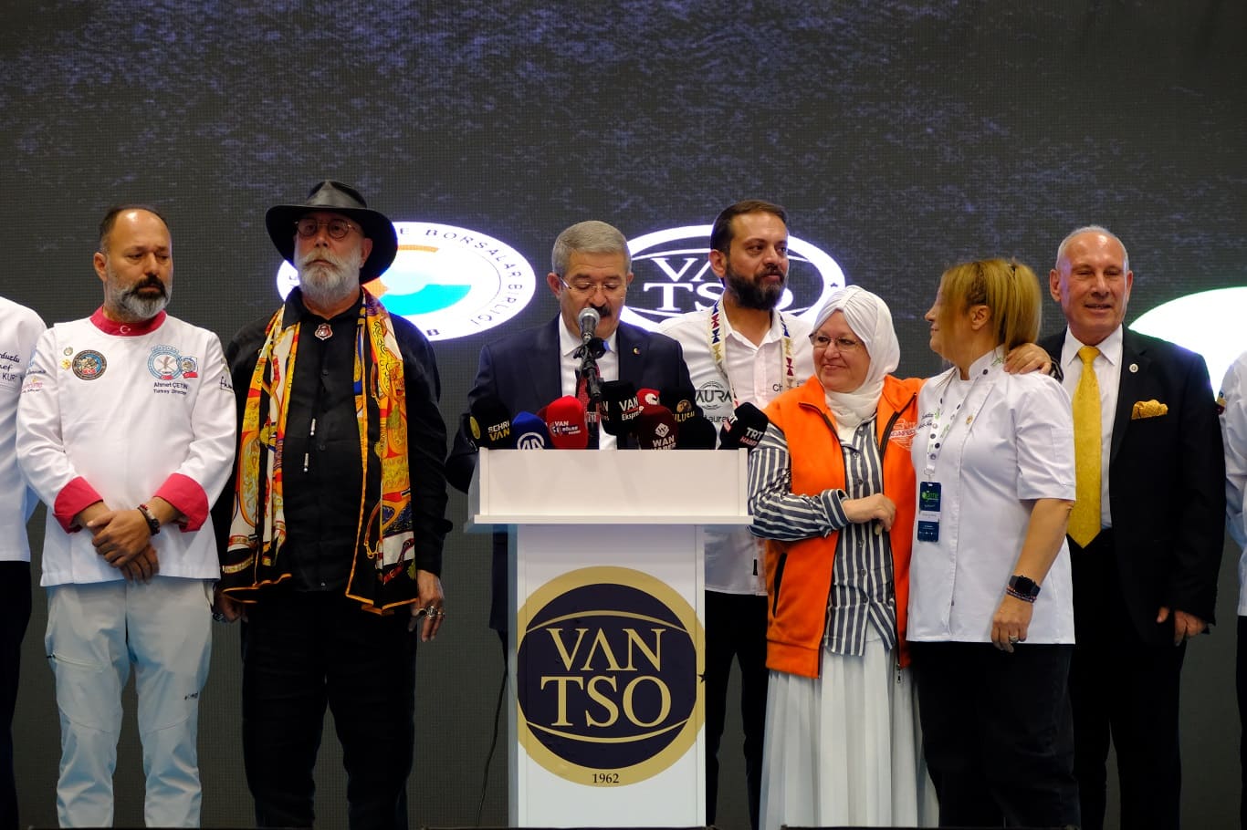 Van’ın Binlerce Yıllık Mutfak Mirasını Dünyaya Taşıyan Fuar Açıldı (16)
