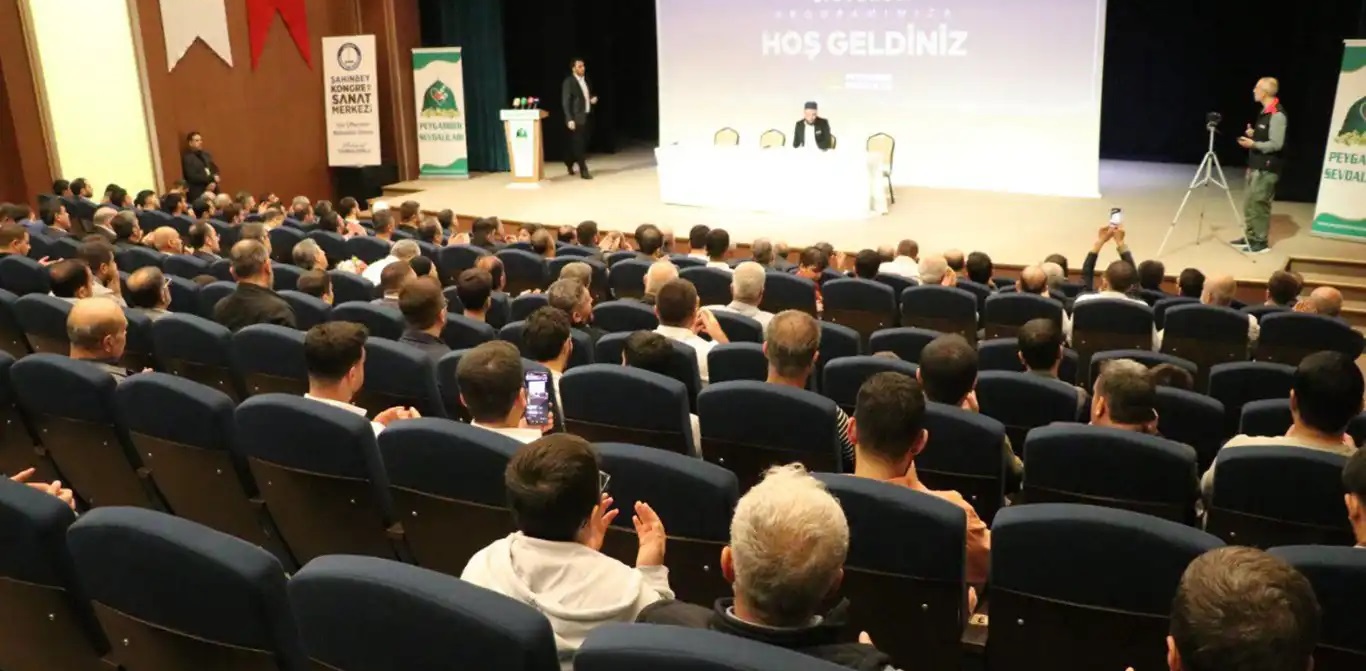 Hayat Namazla Guzeldir Temali 7 Namaz Calistayi Duzenlendi 2