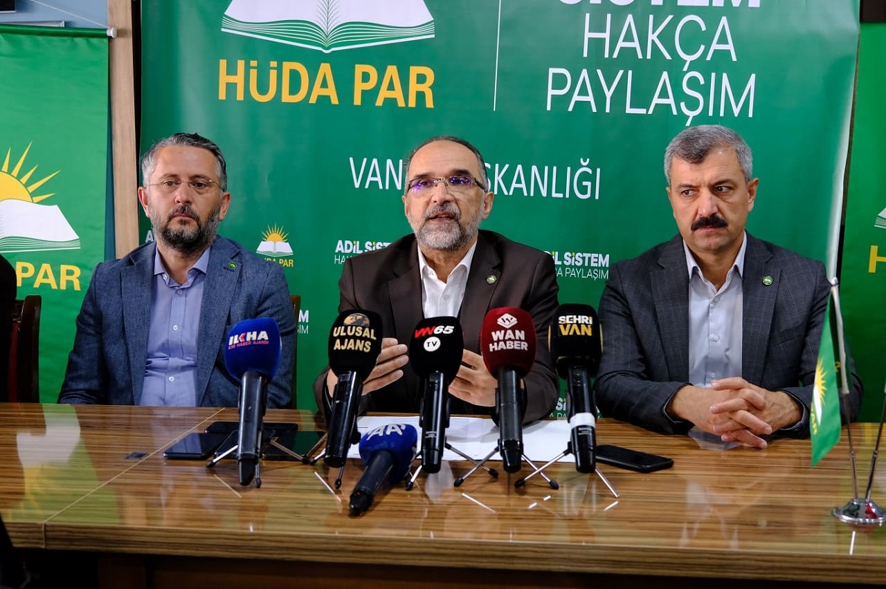 Ishak Sağlam (3)