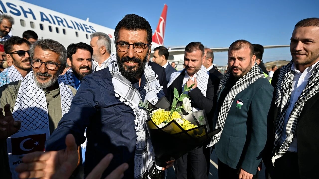 Sumud Filosu Aktivisti Istanbulda Israilin Zulmunu Tum Dunyaya Gosterdik 2