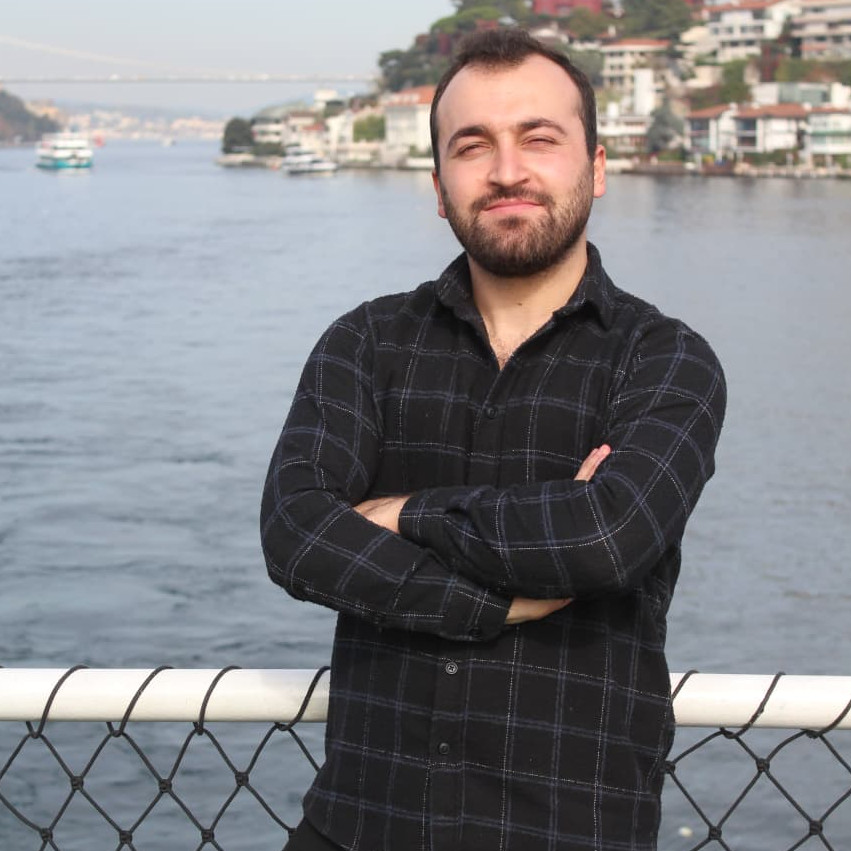 Suat Tink
