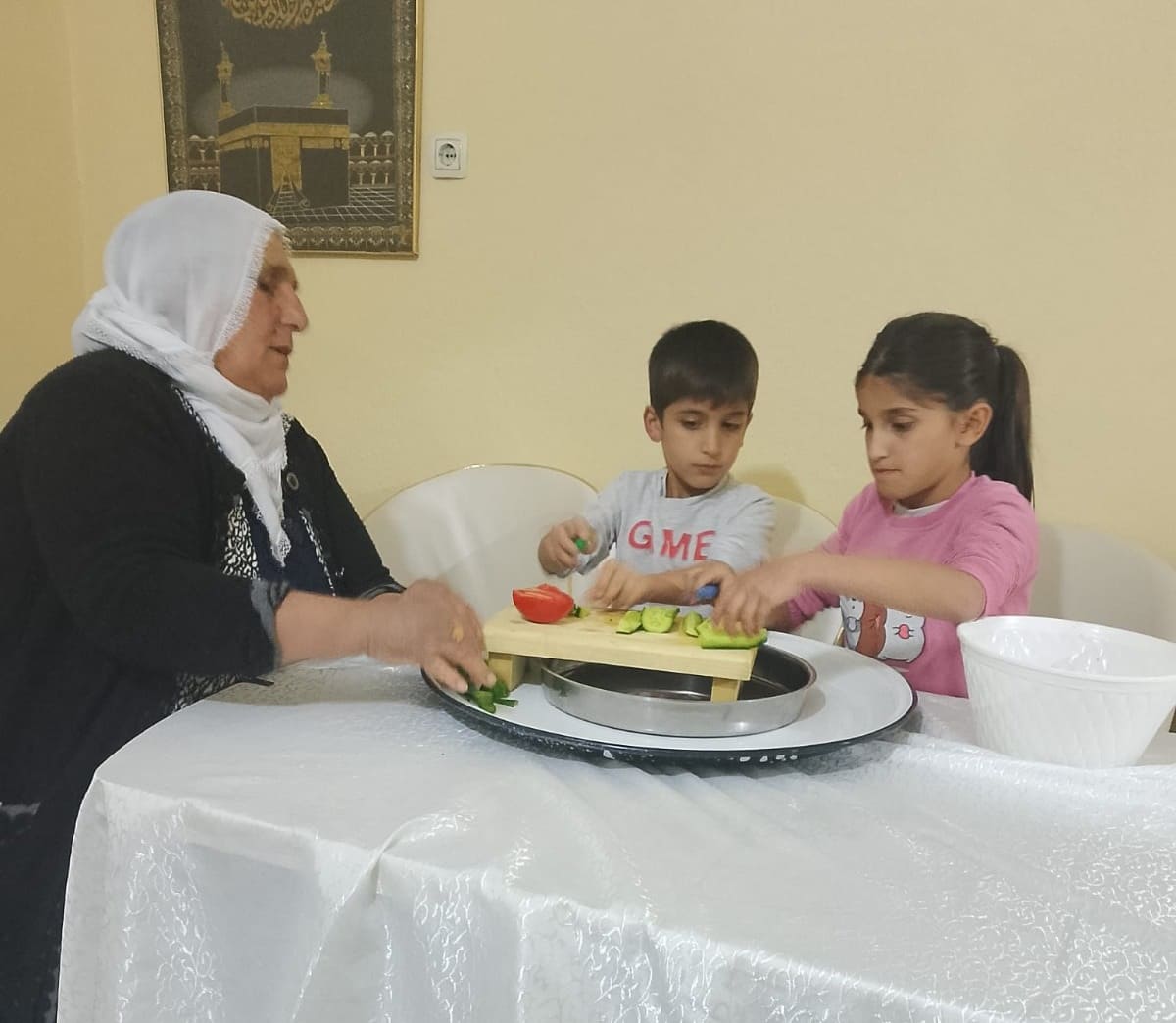 Van’da Ekranlar Kapatıldı, Aileler Birbirlerini Fark Etti (5)