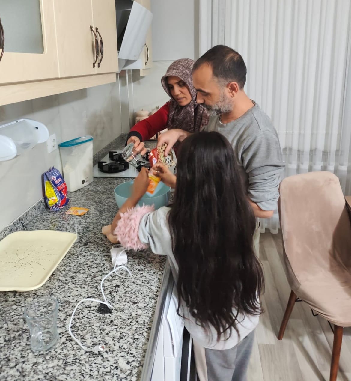 Van’da Ekranlar Kapatıldı, Aileler Birbirlerini Fark Etti (8)