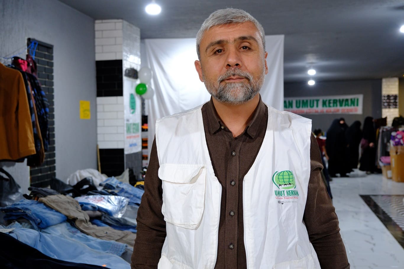 Van’da Yetim Ve Ihtiyaç Sahipleri Yararına Kermes Açıldı (1)