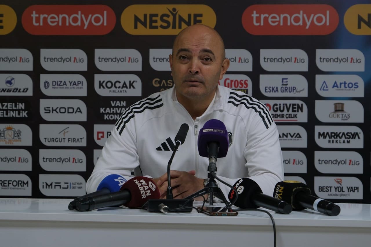 Vanspor Teknik Direktörü Kutlu Çok Üzgünüz (3)