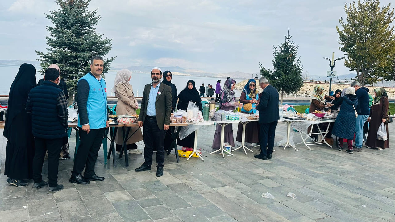 Edremit’ten Gazze’ye Gönül Köprüsü! 761 Bin Tl Bağış Toplandı (1)