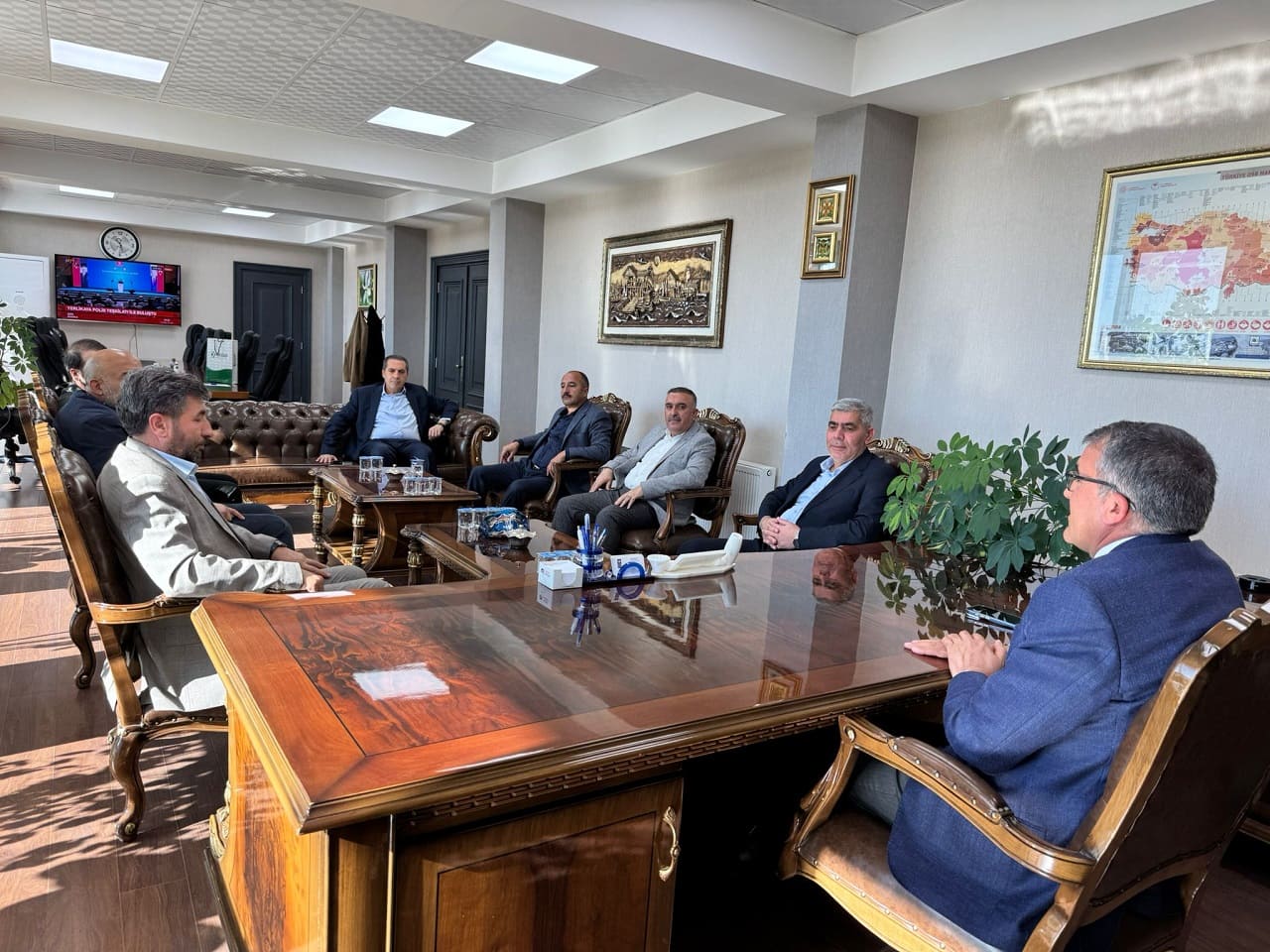 Haksi̇ad’dan Van Osb Başkanı Aslan’a Ziyaret (3)