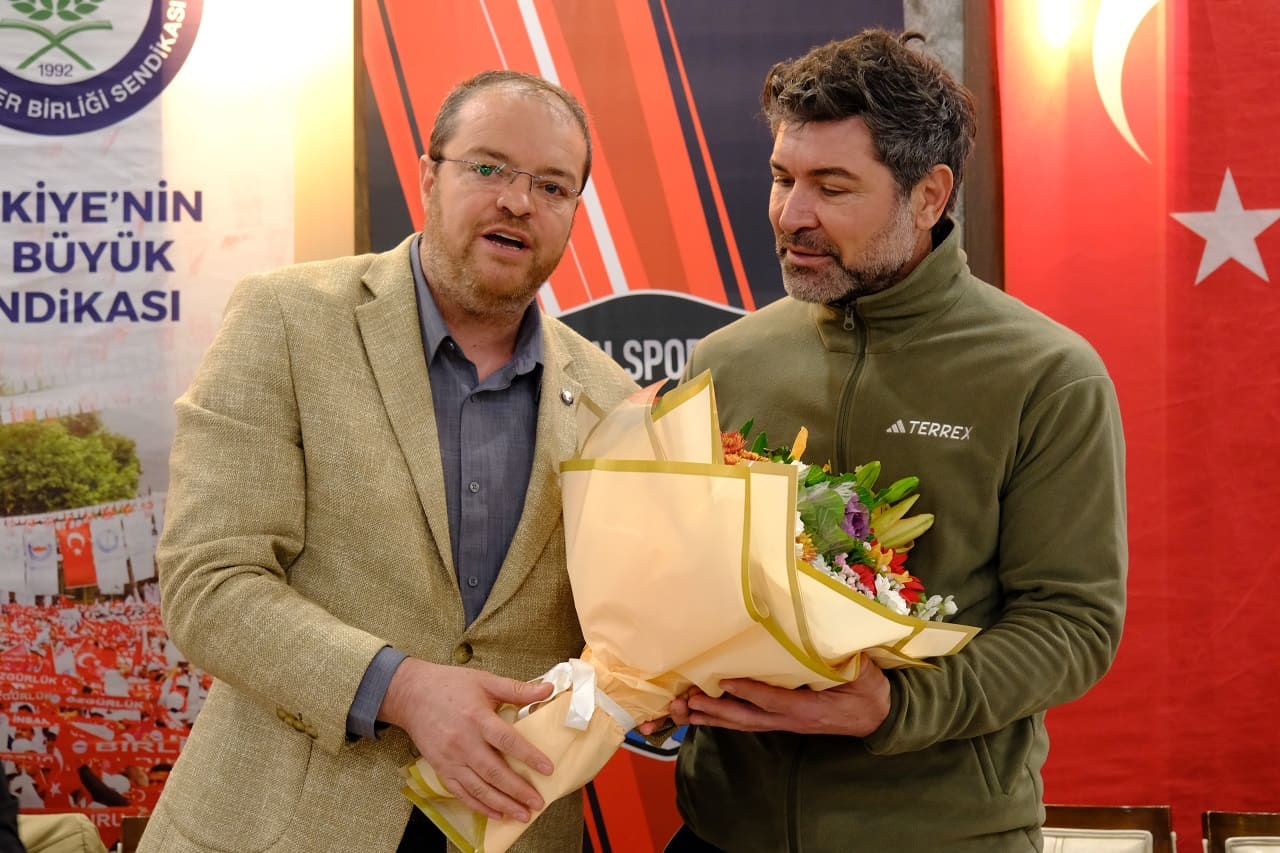 Memur Sen’den Vanspor’a Moral Yemeği (12)