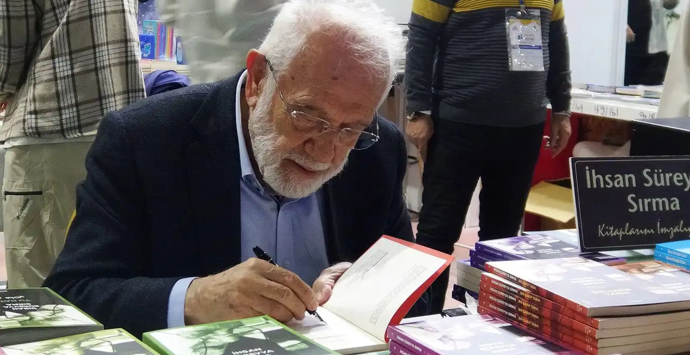 Sirma Kitaplarin Degil Telefonlarin Kolesi Olduk 1