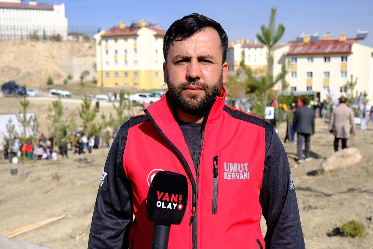 Van Umut Kervanı’ndan Geleceğe Nefes Kampanyasına Destek (2)