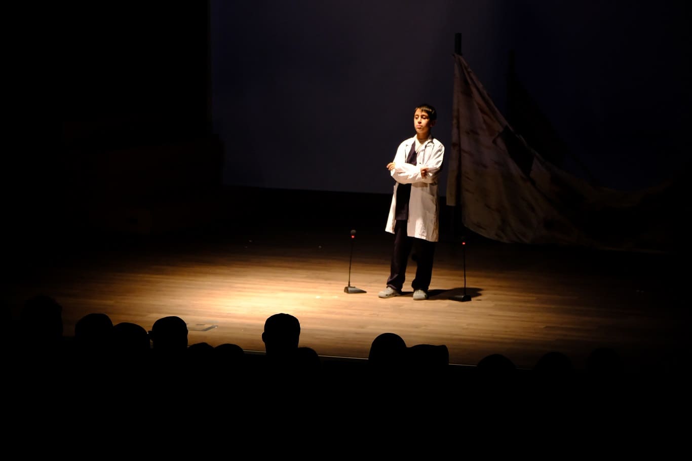 Van Yyü’de Gazze Için Duygu Dolu Tiyatro (2)