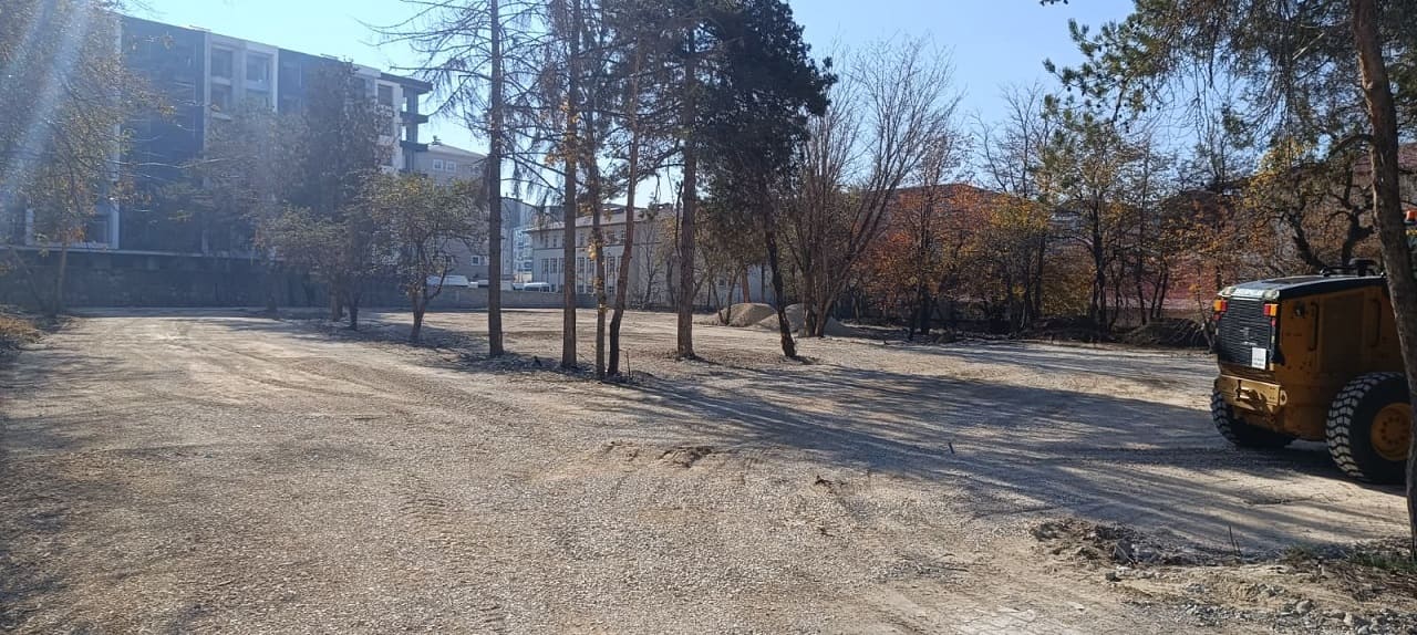 Van’da O Alan Ücretsiz Otoparka Dönüştürüldü! (2)