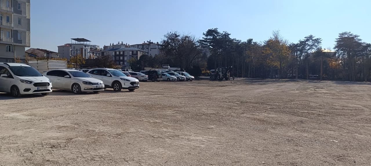 Van’da O Alan Ücretsiz Otoparka Dönüştürüldü! (4)