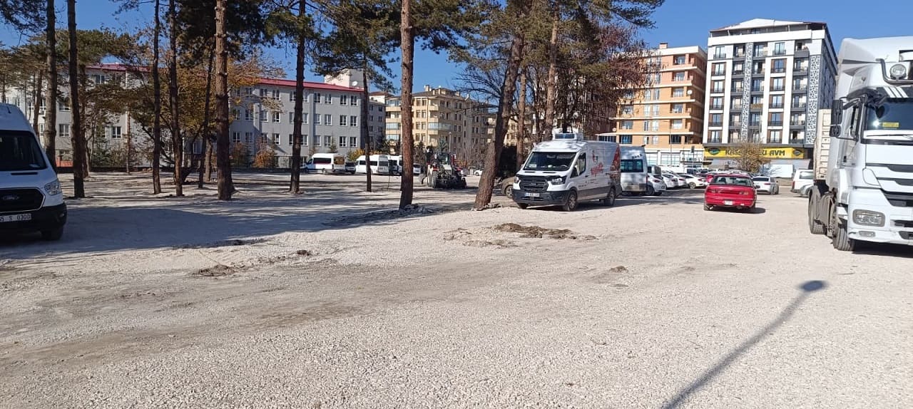 Van’da O Alan Ücretsiz Otoparka Dönüştürüldü! (6)
