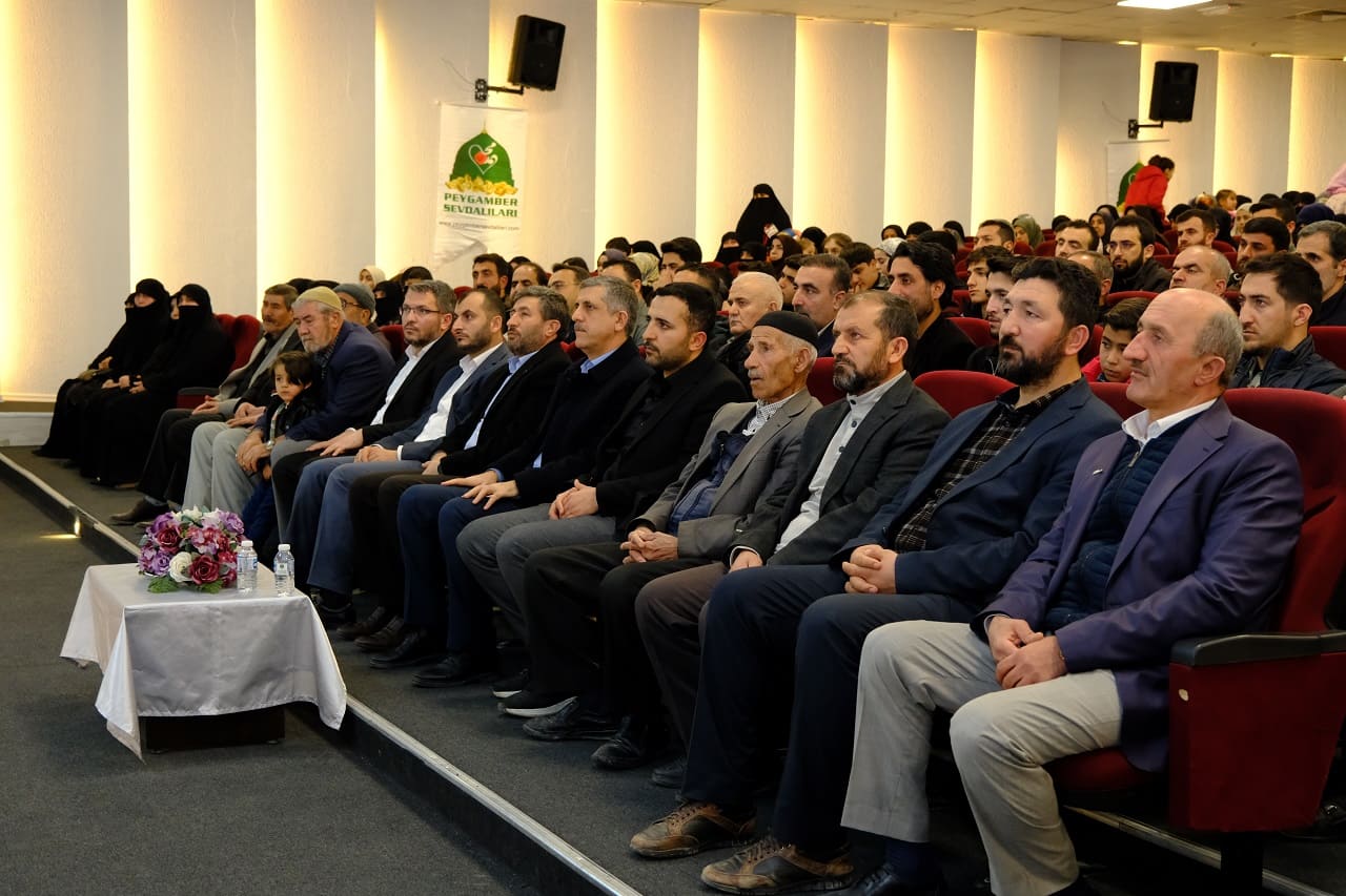 Van’da Yolumuzu Aydınlatan Yıldızlar Programı Düzenlendi (9)