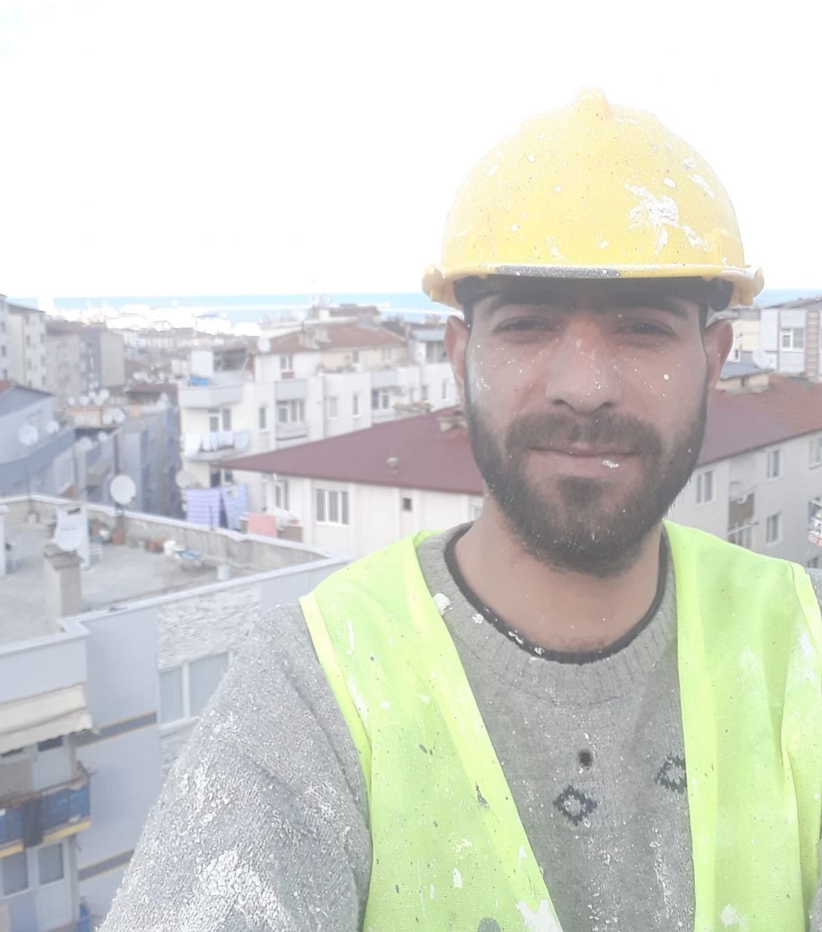 Vanlı Işçi 5. Kattan Düşerek Hayatını Kaybetti! (1)