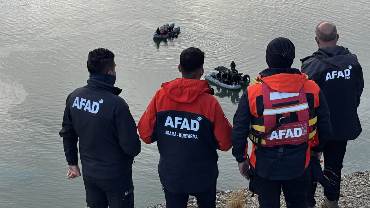Van Afad’tan Zernek Barajı’ndaki Kazayla Ilgili Açıklama (2)