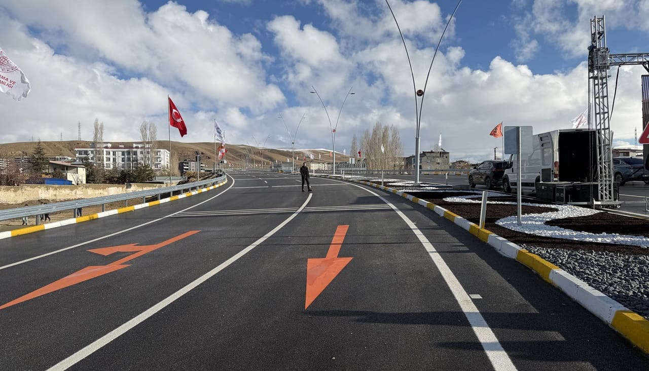 Van Çevre Yolu Ulaşıma Açıldı! (3)