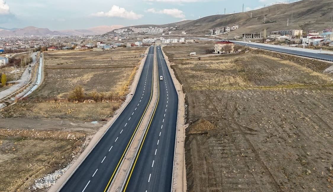 Van Elmalık Yolu Trafiğe Açıldı (3)-1